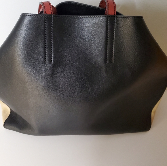 AUTHENTIC: Alexander McQueen Butterfly Tote - Picture 4 of 5